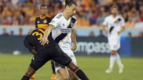 Zlatan Ibrahimovic durante el partido ante Houston Dynamo.