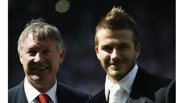 David Beckham y una foto junto a Sir Alex Ferguson.