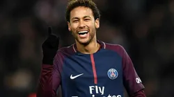 VOLVIÓ A SONREÍR. Neymar demostró que va a llegar en condiciones para Rusia 2018.