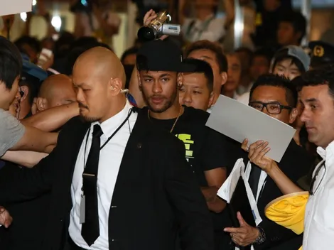 A cara de perro, Neymar volvió a Francia