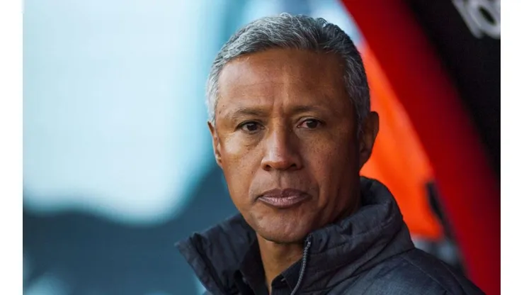 Creo que el árbitro se equivoca en nuestra contra: Hernández