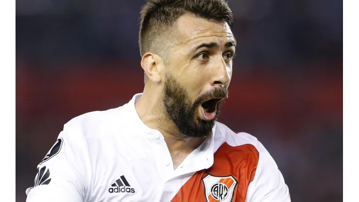 FESTEJA EL OSO. Pratto anotó en Bogotá y le dio el 1-0 a River ante Santa Fe (Foto: Getty).