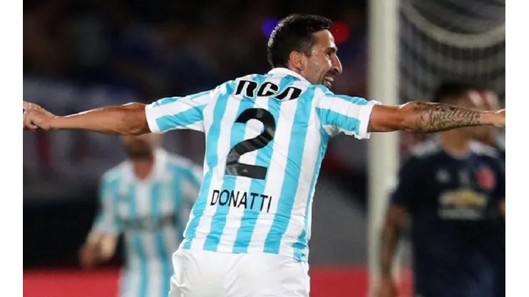 UN FLACO GOLEADOR. Donatti sigue haciendo goles que le sirven a los hinchas de Racing.