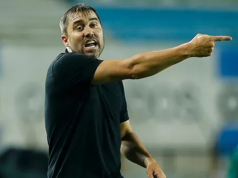 Un genio: Coudet vio en vivo una atajada de Armani y pidió apagar la TV