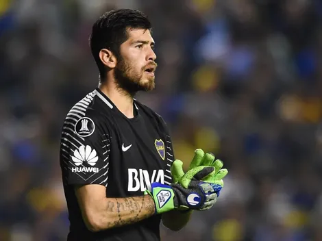 Rossi atajó el penal pero el palo le jugó en contra y Junior ya le gana a Boca