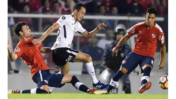Corinthians busca un nuevo triunfo en Libertadores y dejar fuera a Independiente