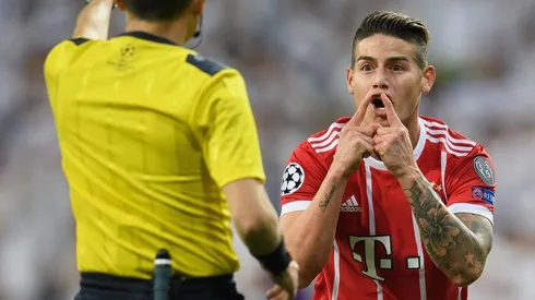 Foto de James Rodríguez en el Santiago Bernabéu.