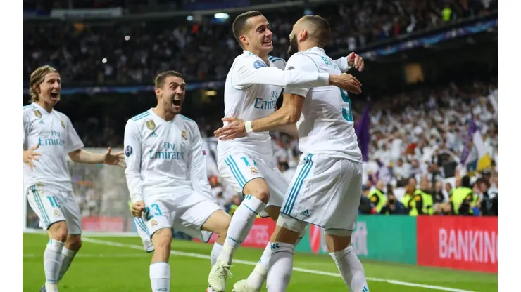 A KIEV. Todo Real Madrid celebra el gol de Benzema ante Bayern Múnich por Champions League (Foto: Getty).