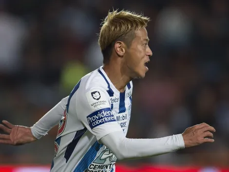 Viajan desde Japón para ver a Keisuke Honda