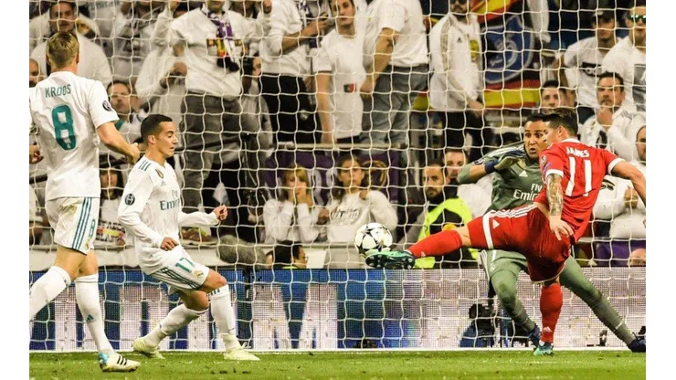 LA TUVO JAMES. James Rodríguez pudo convertir en el primer tiempo contra Real Madrid (Foto: Getty).