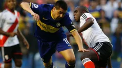 Foto de Juan Román Riquelme enfrentando a River.