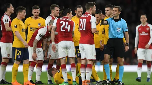 Foto del duelo entre Arsenal y Atlético Madrid por Champions.