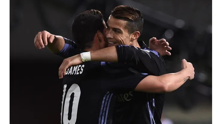 COMO EN LOS VIEJOS TIEMPOS. James y CR7 fueron grandes socios en el Merengue.