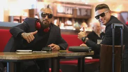 Foto de Arturo Vidal junto a James Rodíguez.