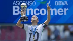 Cafetaleros empataron en el Jalisco a 2 goles pero el gol anotado en la ida les permitió coronarse (Foto: Mexsport)