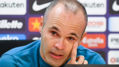 Foto de Andrés Iniesta en su despedida.