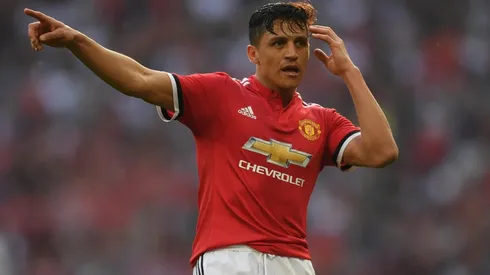 Foto de Alexis Sánchez con la camiseta de Manchester United