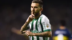 SILENCIO. Lucas Lima festeja su gol en La Bombonera en el triunfo de Palmeiras (Foto: Getty).