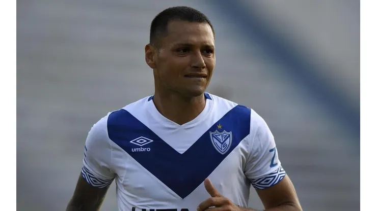 ¿VUELVE A IRSE? Mauro Zárate tendría una oferta de Racing para abandonar Vélez.
