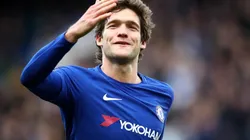 Barcelona necesita una compra útil y elige a Marcos Alonso