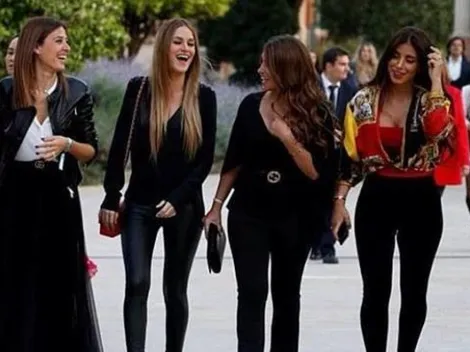 Antonella Roccuzzo y una fotito dándole un besito a la mujer de Fábregas