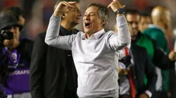 Ariel Holan y su felicidad en la Copa Sudamericana.