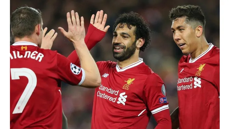 LA FIGURA. Salah marcó dos goles y dio dos asistencias en el triunfo del Liverpool.