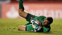 Sebastián Torrico en el arco de San Lorenzo.