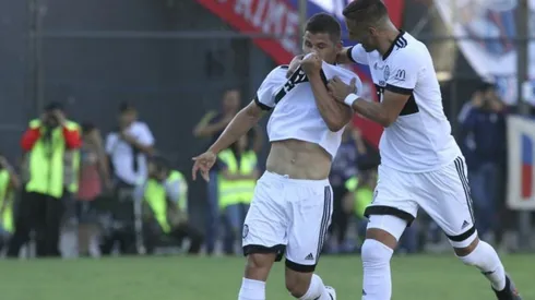 Richard Sánchez con la camiseta de Olimpia.