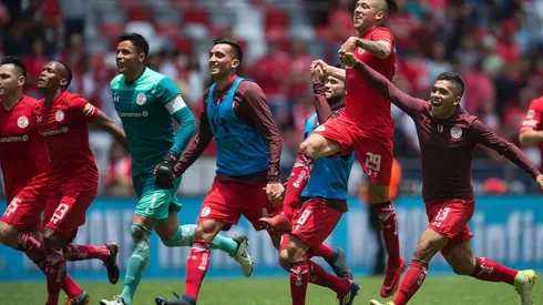 VA POR MÁS. El conjunto de Cristante ahora insistirá por otro título. (Foto: Mexsport).