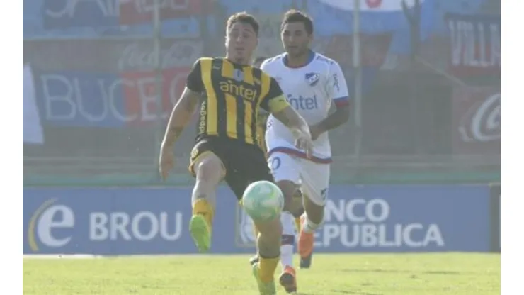 Peñarol y Nacional repartieron puntos.