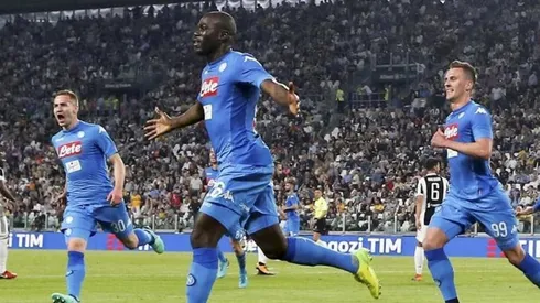 FURIA NEGRA. Koulibaly se transformó en el dios de Nápoles y le dio el triunfo ante la Juve.