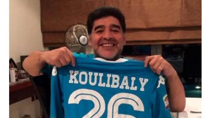 Maradona festejó la agónica victoria del Napoli ante la Juventus