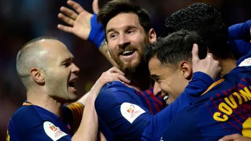 APARECIÓ EL DIEZ. Messi ya festejó a la media hora de juego por la final de la Copa del Rey.