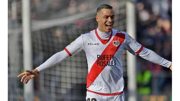 A BASE DE GOLES. De Tomás sueña con un regreso estelar al Real Madrid, su casa.
