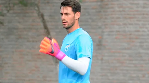 Fernando Niembro: "Batalla es el futuro arquero de la selección"