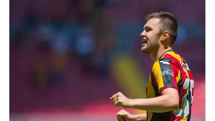 Leones Negros consiguieron dos goles importantes en su visita a los Alebrijes.