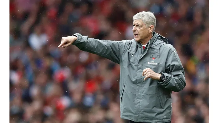 GRACIAS, ARSÈNE. El entrenador se va tras 22 años al mando del club.
