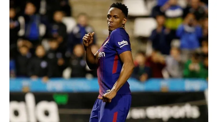 BAILE, YERRY. Pese a no tener muchos minutos, Mina le pone alegría a su paso por Barcelona.