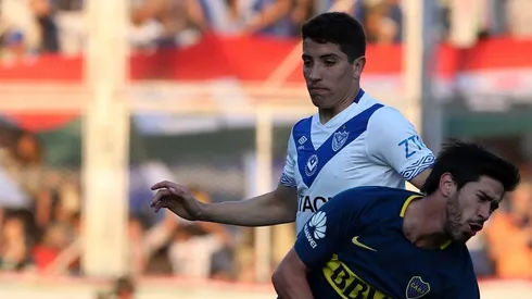 PEGA Y JUEGA. Cáseres es uno de los futbolistas con más futuro del fútbol argentino.