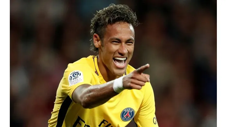 Con un video sorpresa, Neymar hizo emocionar a una niña hasta las lágrimas