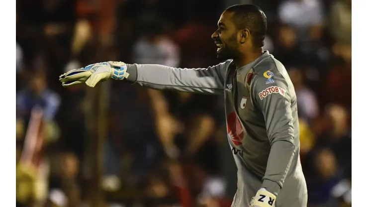 MALA NOCHE. Róbinson Zapata empezó con el pie izquierdo en el Maracaná contra Flamengo.