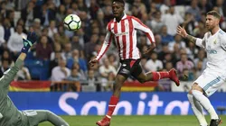 BELLEZA. Ante la mirada de Sergio Ramos y la estirada de Keylor Navas, Iñaki Williams ya sabe de su gol.