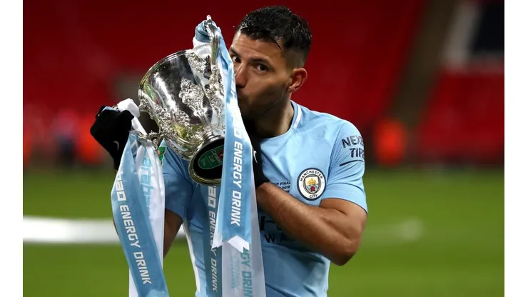 Kun Agüero adelanta un año su regreso a Independiente, el club de sus amores