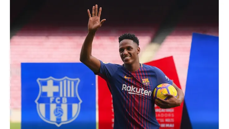 Yerry Mina titular para el cruce ante Celta de Vigo