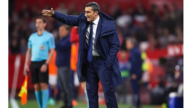 Valverde relega a Yerry Mina y pide tranquilidad respecto a Messi
