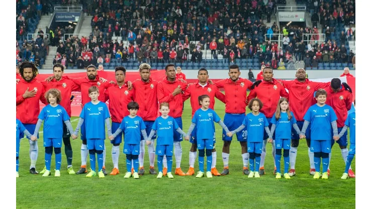 HORA DE HIMNOS. La Selección de Panamá durante la Fecha FIFA de marzo ante Suiza (Foto: Getty).