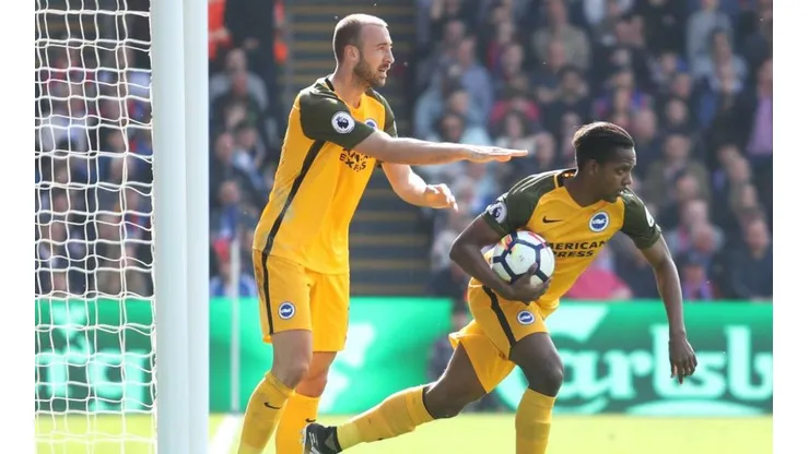 José Izquierdo y su tanto ante Crystal Palace.