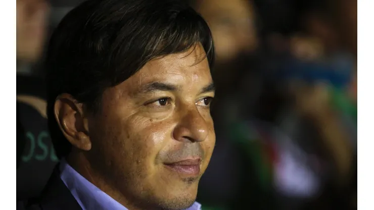 Marcelo Gallardo en el banco de River.