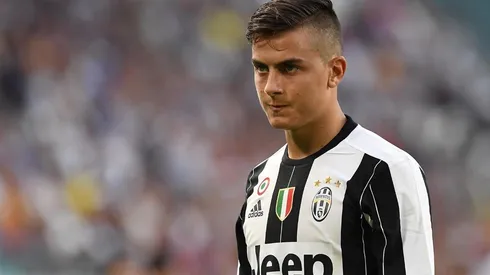 Dybala se lamenta por la eliminación de Juventus frente al Madrid.